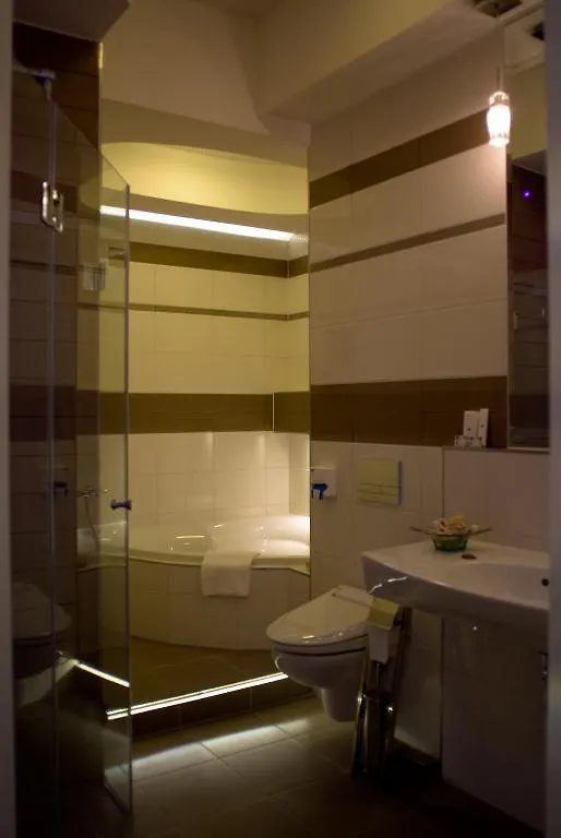 Soleil Apartman Szeged 4*,